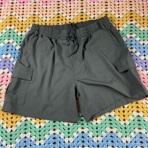 Maskert Activewear Men's Charcoal grey Lightweight Cargo Shorts XLarge xl